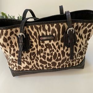Dana Buchman Leopard Purse🔥